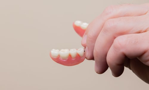 denture 6